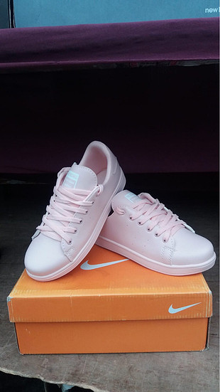 Diğer Stan smith