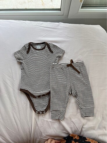 Gap baby alt üst takım