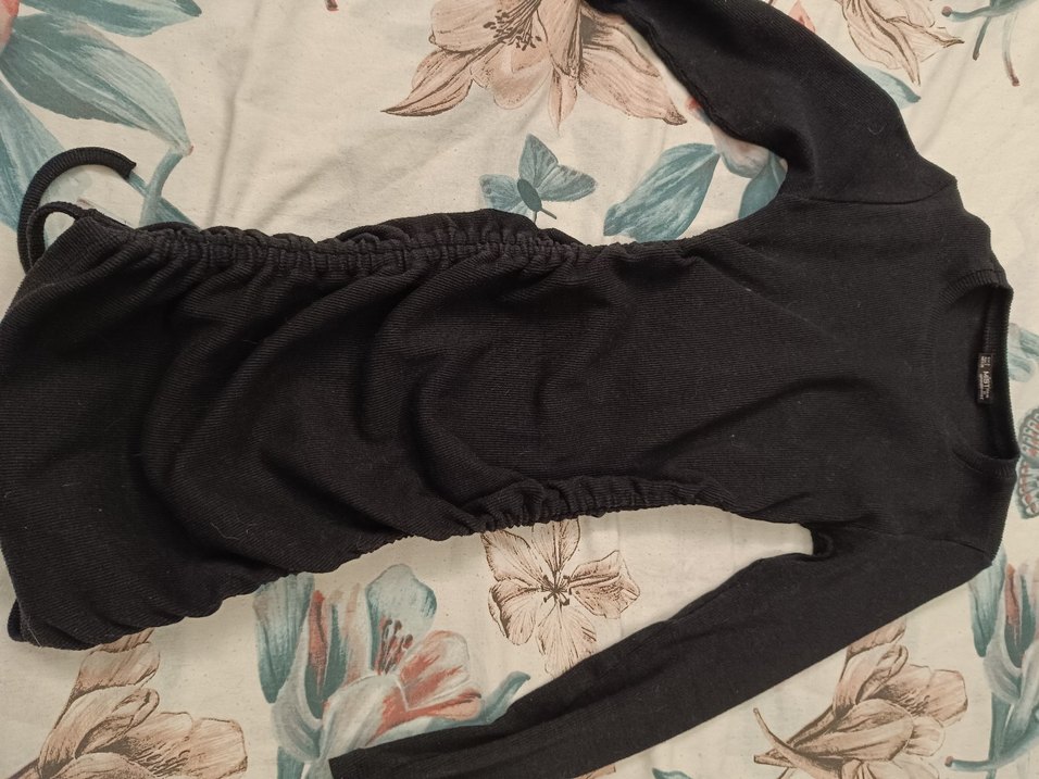 Siyah Drapeli Yüksek Yakalı yandan bağlamalı elbise - Görsel 2