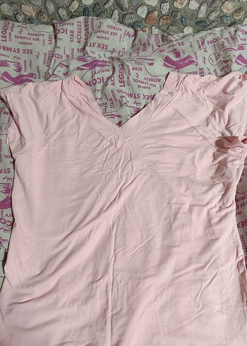 Pembe V Yaka Bluz - Görsel 2