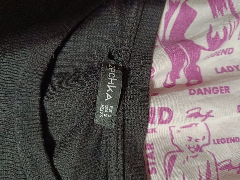 Kız Çocuk Siyah Nakışlı Kısa Kollu Tişört - Görsel 3