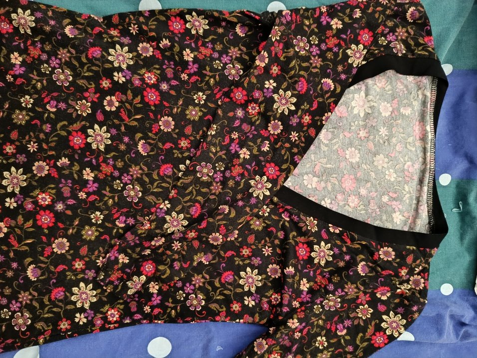 Çiçek Desenli V Yakalı Hamile Tuniği - Görsel 5