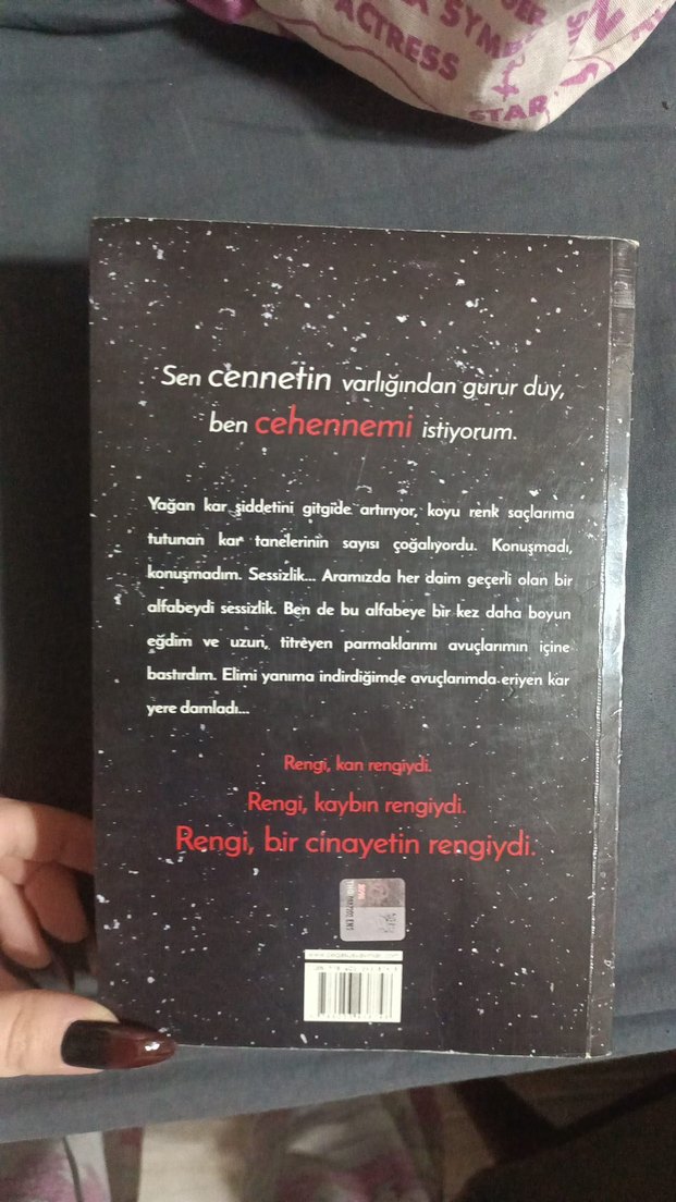 Yabancı Şahmeran - Öznur Yıldırım - Görsel 2