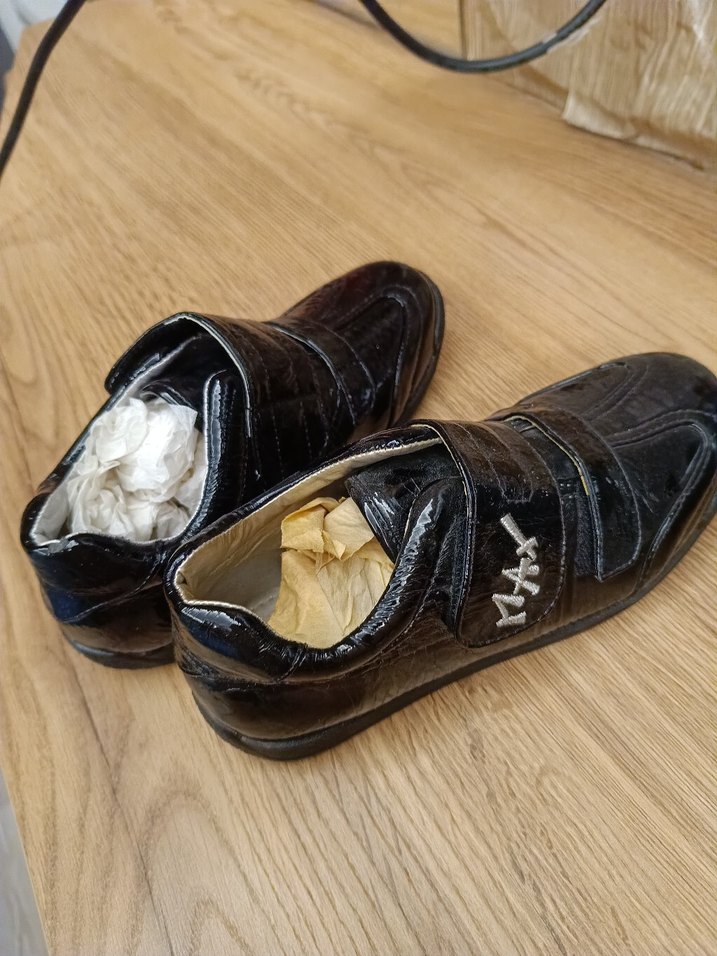 Parlak Siyah Erkek Çocuk Özel Ayakkabı - Görsel 5