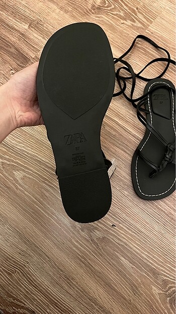 Zara Zara gerçek deri sandalet
