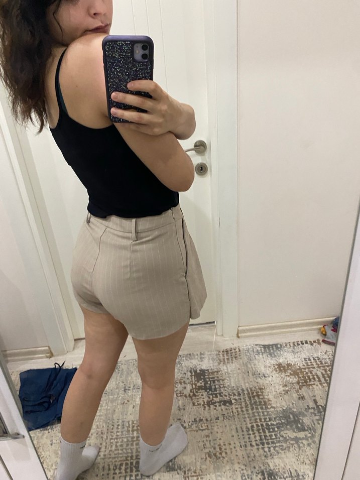 Bej Mini Etek, Salaş Kesim, Saten Kumaş - Görsel 3