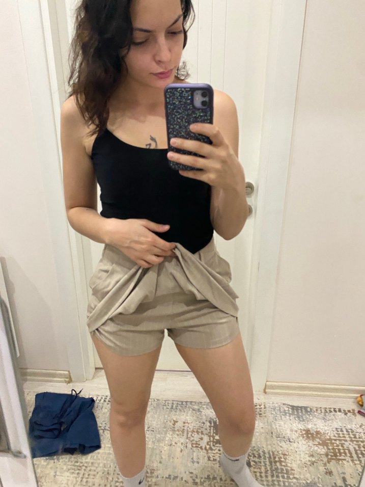 Bej Mini Etek, Salaş Kesim, Saten Kumaş - Görsel 2