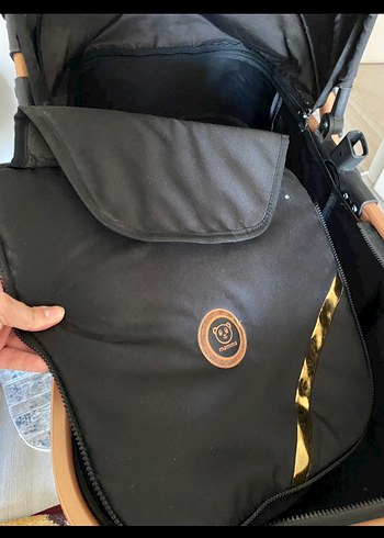 Siyah Bebek Arabası Konforlu Oturma Alanı - Görsel 4