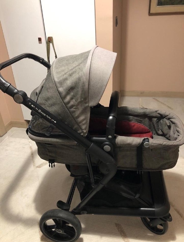 Gri Bebek Arabası Kırmızı İç Yastıklı - Görsel 2