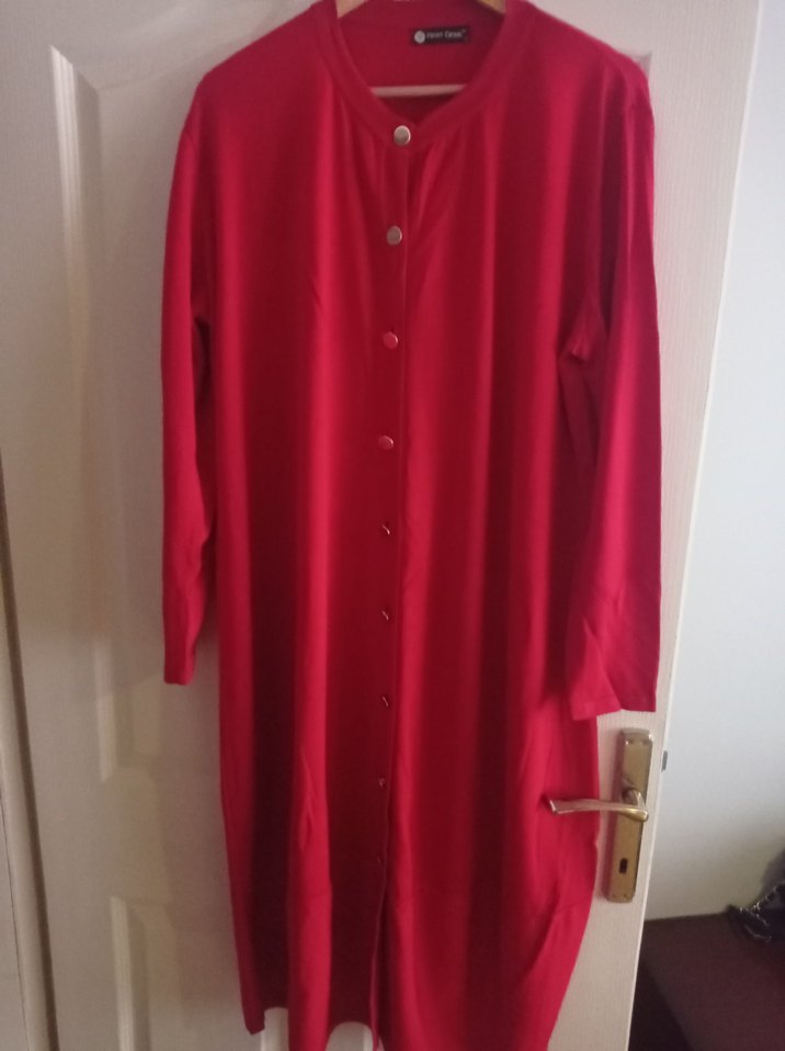 Uzun Kollu Düğmeli Kırmızı Kadın Tunik - Görsel 2