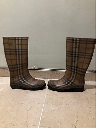 37 Beden kahverengi Renk Burberry çizme