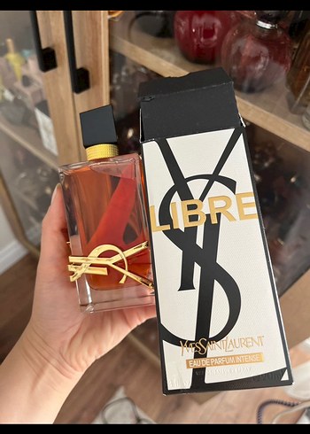 Yves Saint Laurent Libre Eau de Parfum Intense Kadın Parfümü