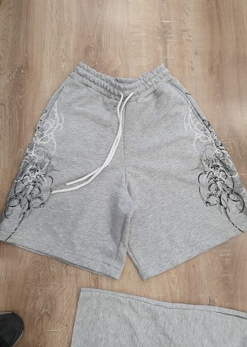 Diğer Gri Baski Detayli Baggy Sort