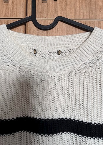 Gri Çizgili Örgü Kadın Kazak - Görsel 2