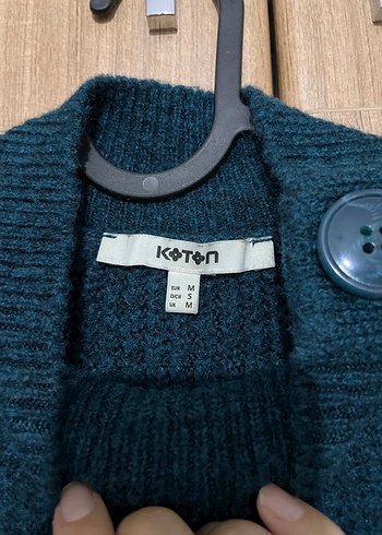 Koton Balıkçı Yaka Düğmeli Rahat Kesim Triko - Görsel 5