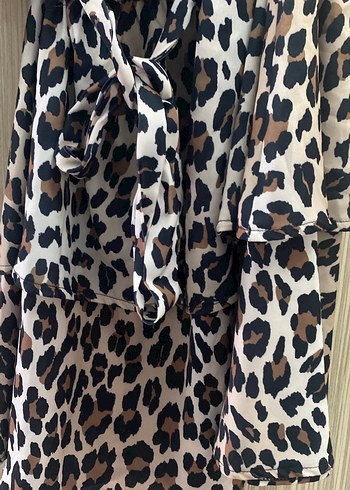 Leopar Desenli Kısa Kadın Elbise - Görsel 3