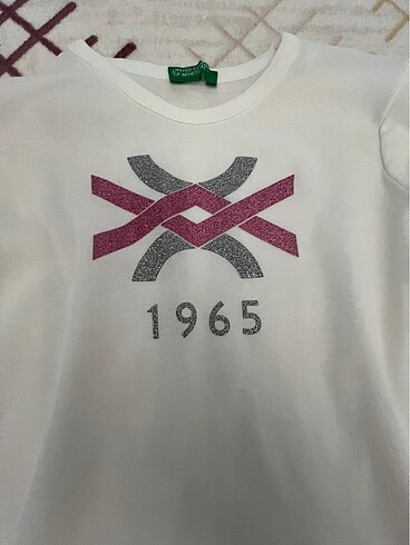 Benetton 7-8 yas tshirt