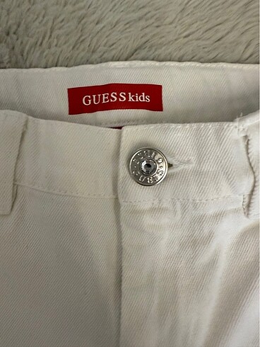 Guess Guess 7 yas sort