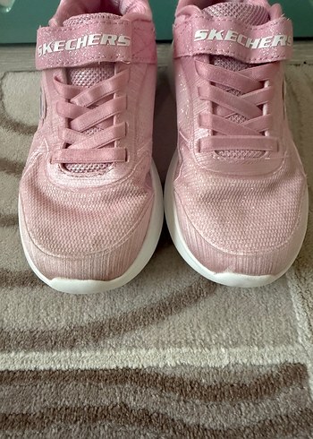 32 Beden Skechers 32 numara