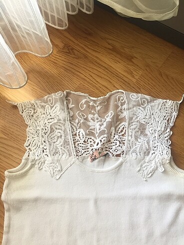 Diğer Güpür detaylı body