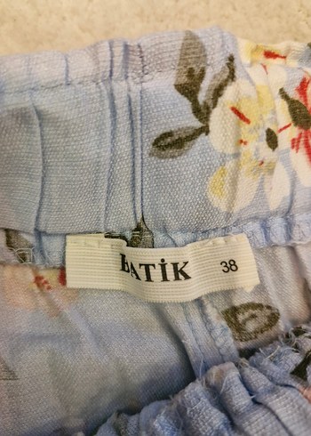 Mavi Çiçek Desenli Bohem Mini Şort - Görsel 3