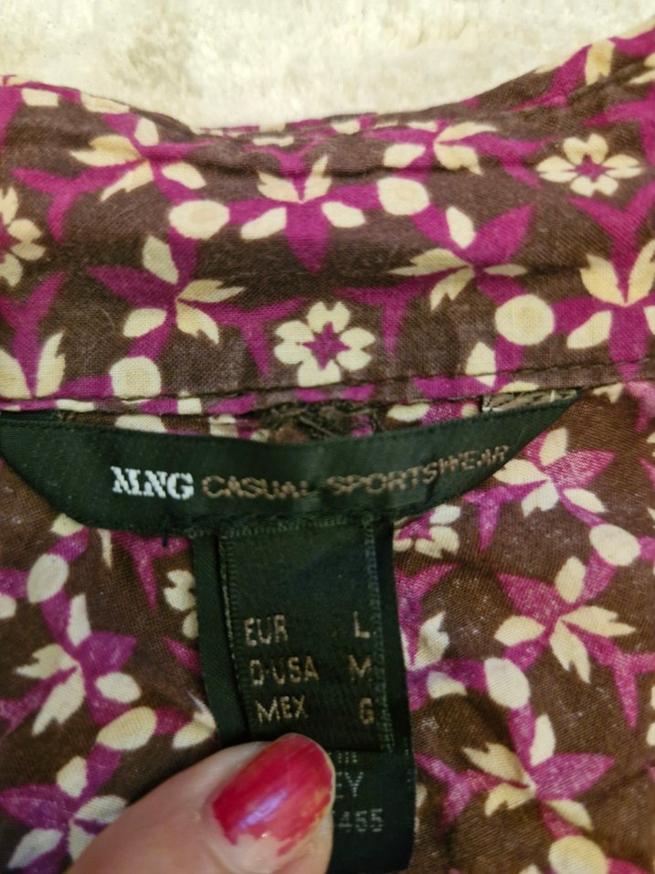 Bordo Çiçek Desenli V Yaka Kadın Gömlek - Görsel 3