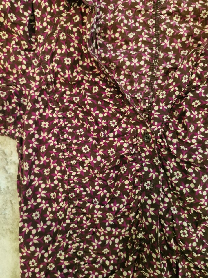 Bordo Çiçek Desenli V Yaka Kadın Gömlek - Görsel 2