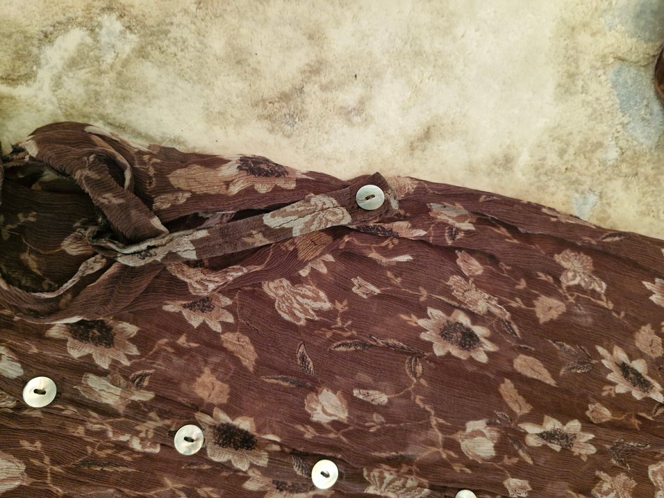 Düğmeli V Yakalı Bohem Uzun Kollu Bluz - Görsel 2