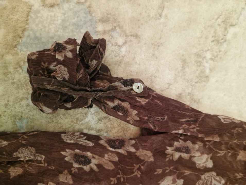 Düğmeli V Yakalı Bohem Uzun Kollu Bluz - Görsel 3