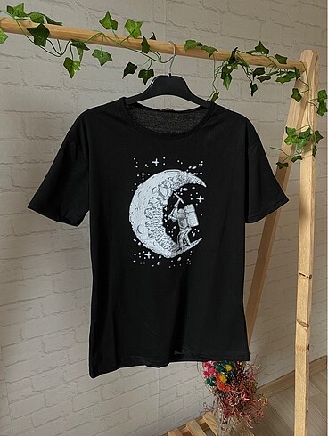 Siyah Unisex Erkek Tişört