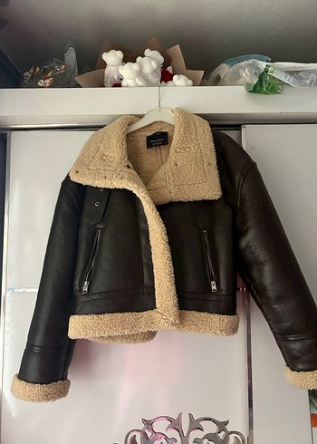 Pull and Bear Kahverengi Kürklü Deri Kadın Ceket