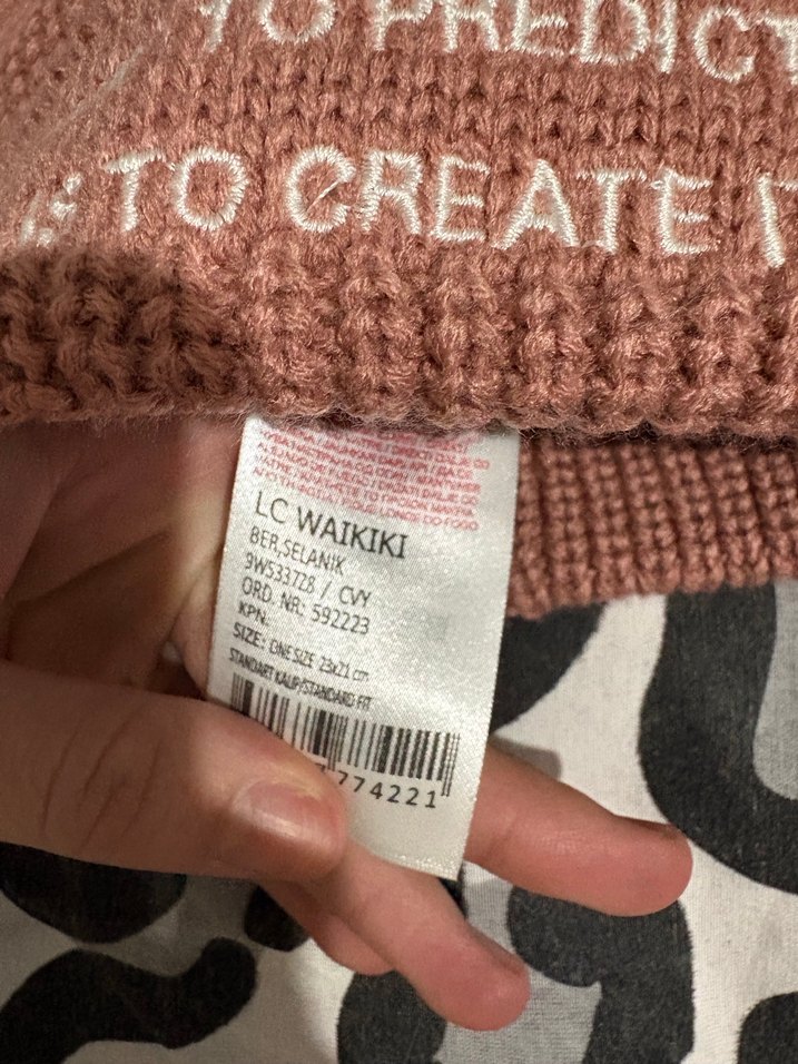 Kadın Örgü Bere - Görsel 2