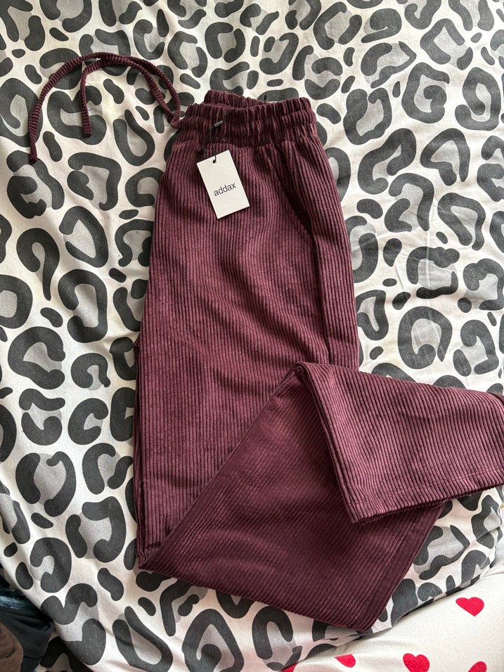 Bordo Kadın Piliseli Rahat Kumaş Pantolon - Görsel 2