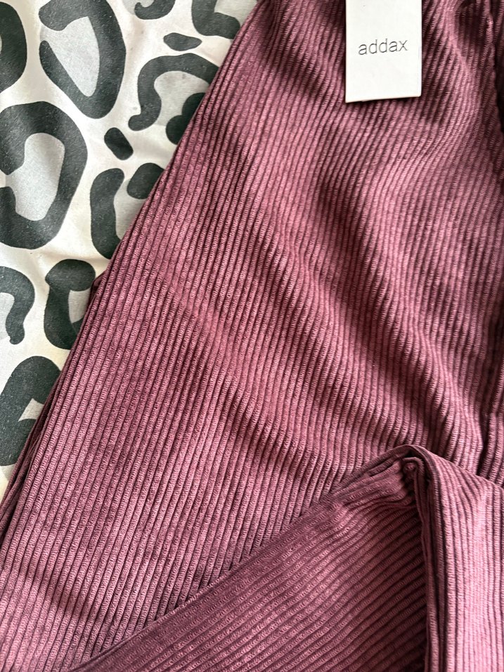 Bordo Kadın Piliseli Rahat Kumaş Pantolon - Görsel 3