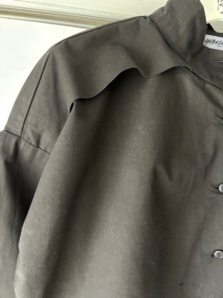 Düğmeli Siyah Keten Kadın Gömlek - Görsel 4