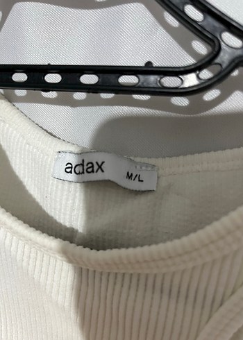 Addax Beyaz Yüksek Yakalı Mini Crop Top