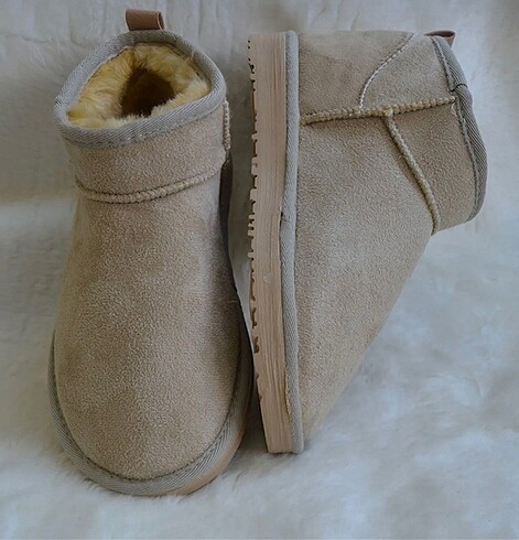38 Beden Ugg model bot