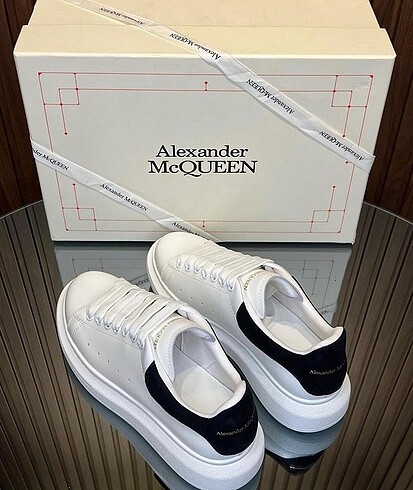 37 Beden alexander mcqueen