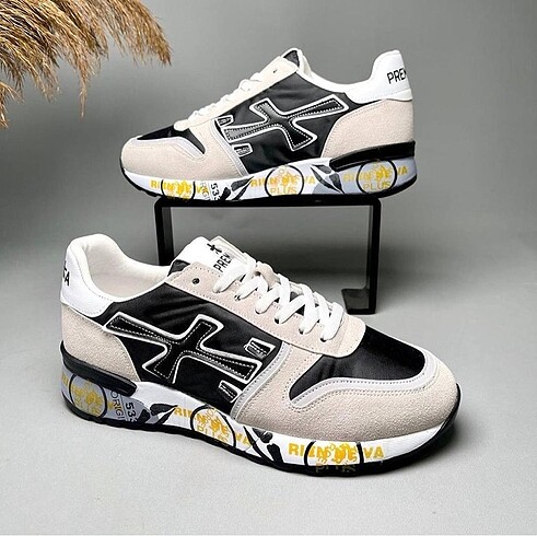 PREMIATA