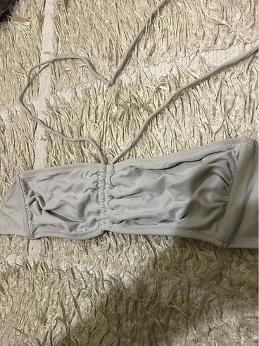 H&M bikini üstü
