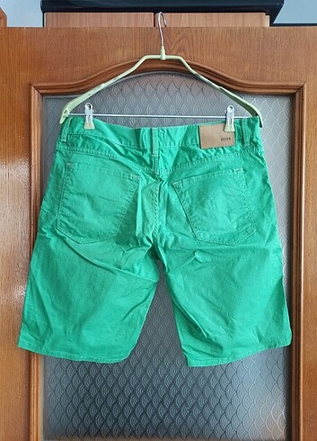 33 Beden Hugo Boss Şort