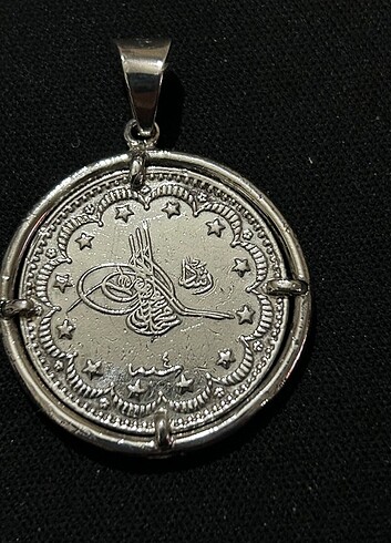 1327 tarihli çerçeveli gümüş Osmanlı parası kolye