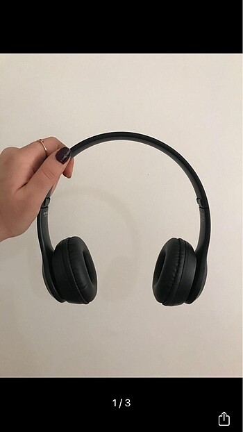 Kulak üstü kulaklık