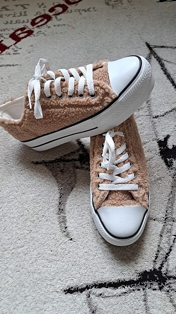 Converse sıfır 38 numara