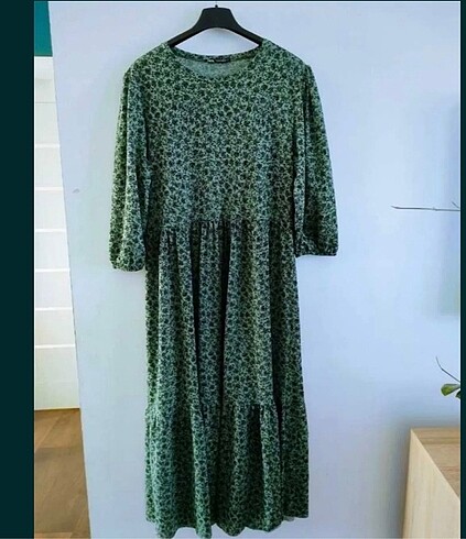 m Beden yeşil Renk Zara midi boy elbise