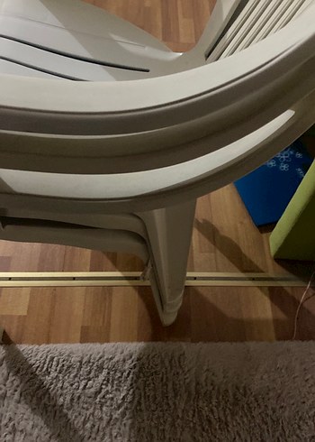 Beyaz  üç âdet sandalye - Görsel 4