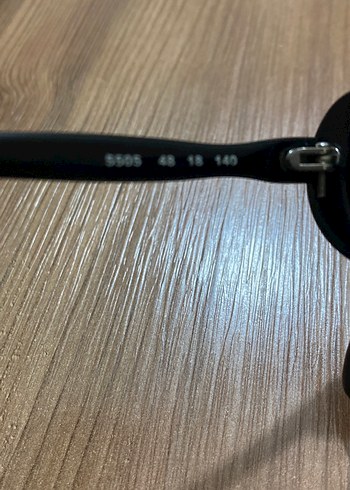 Şeffaf Siyah Kadın Gözlüğü - Görsel 4