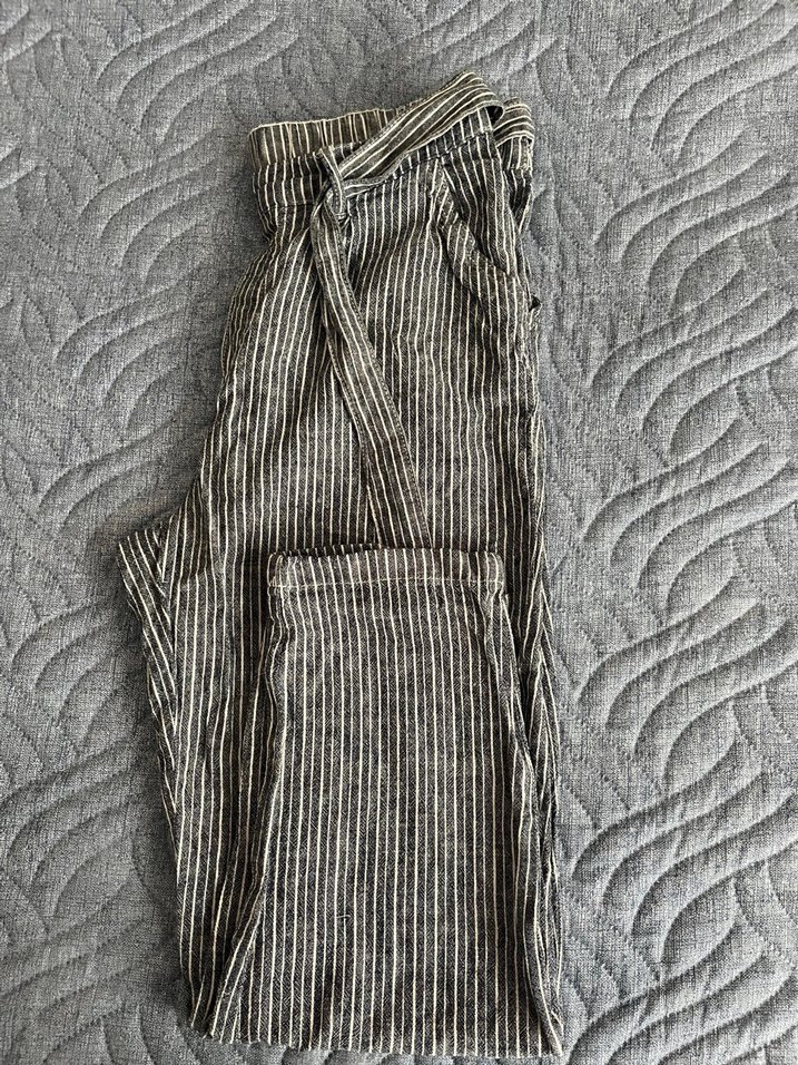 Gri Çizgili Pantolon - Görsel 2