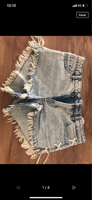 Şort Bershka