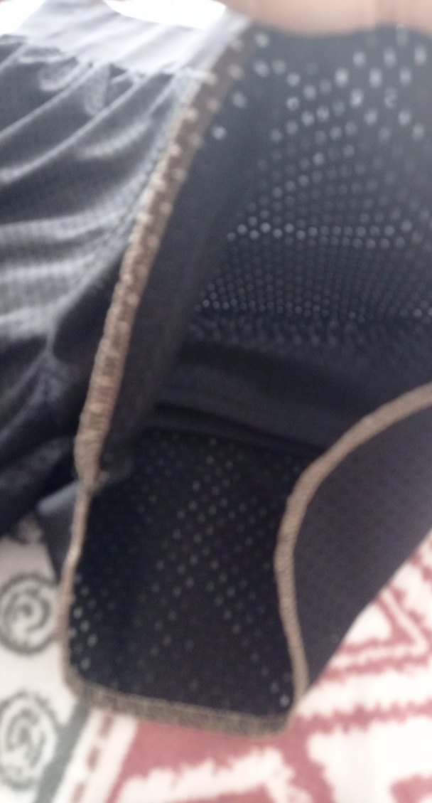 Siyah Sporcu Şortu - Görsel 2